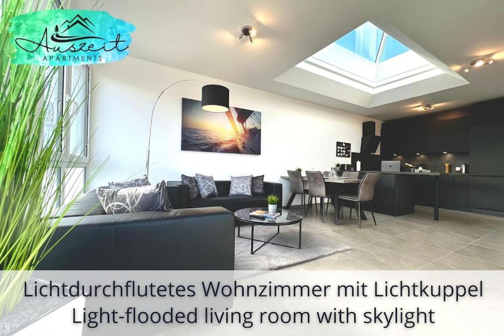 Auszeit Apartment Sunshine Am Uferpark - Nur 100 M Bis Zum Bodensee, Direkt Am Bodenseeradweg, 2 Schlafzimmer, 2 Sonnige Dachterrassen, Schnelles Wlan, Kostenloser Tiefgaragenstellplatz, Fur Bis Zu 4 Personen フリードリヒスハーフェン エクステリア 写真